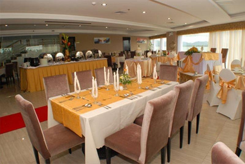 Sunlight Hotel 3*