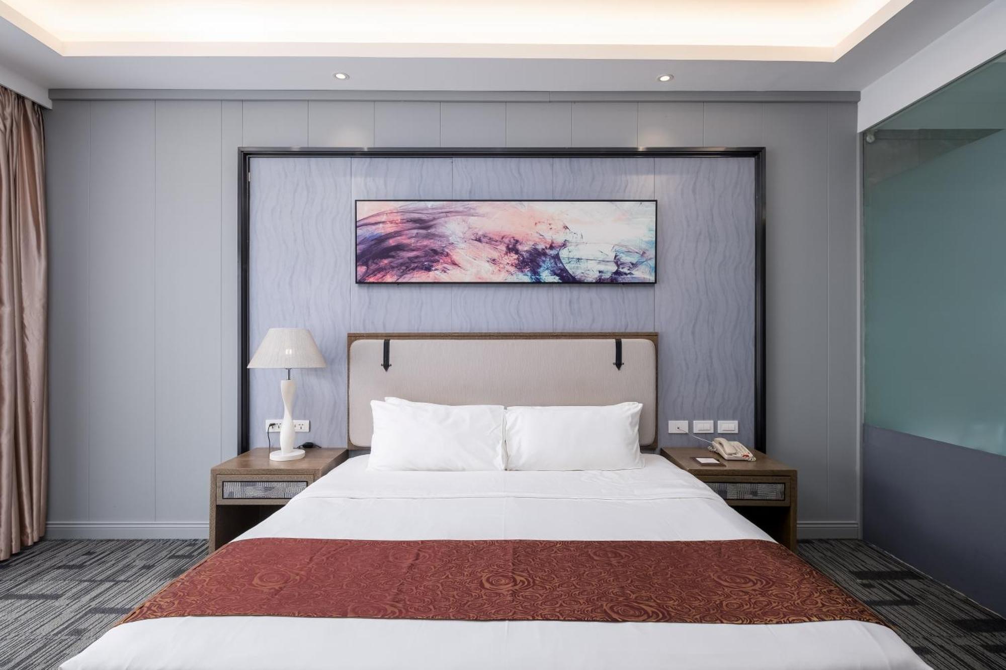 Hotel Sunlight 3*
